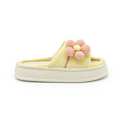 Z 24- Women’s Flower Knit Slide Slippers – Soft Yellow